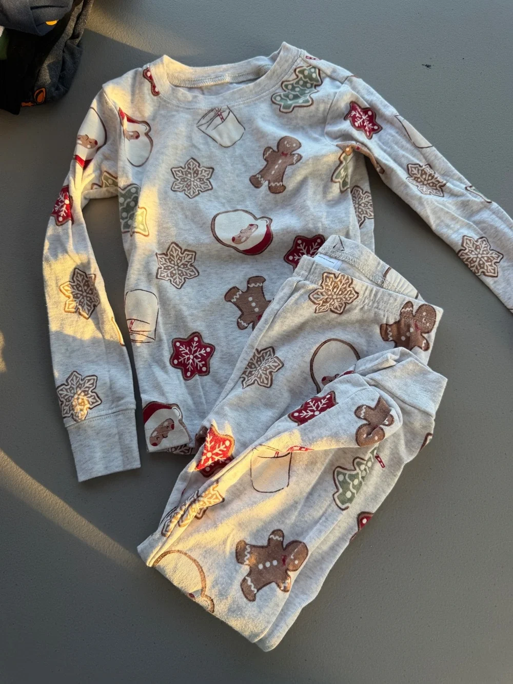 Carter's Gray Holiday Gingerbread Print Pajama Set